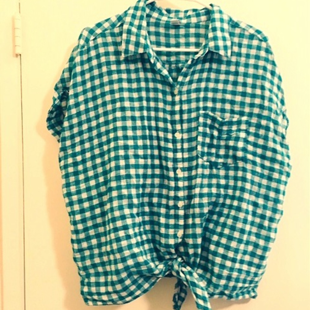 Old Navy short sleeved Blue Flannel Sz XL
